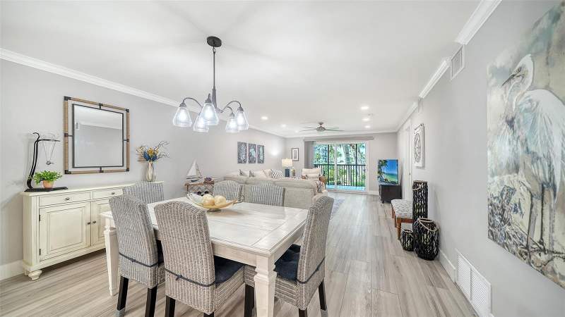 2 bedroom Condominium at 5600 Beach Way Drive #207, Beachway Apts, Sarasota — photo 4