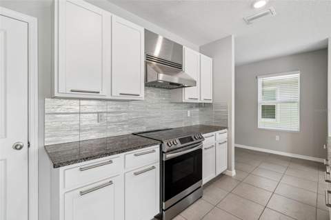 16734 Trite Bend Street, Wimauma FL - photo 9 of 71
