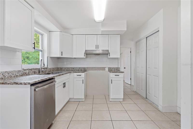 3 bedroom Single Family Residence at 6639 Sandra Drive, Brown Acres, Port Richey — photo 5