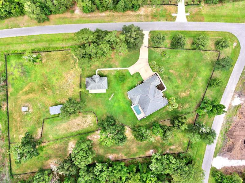 6 bedroom Single Family Residence at 14144 NW 141st Avenue, Village/Hidden Lakes, Williston — photo 3