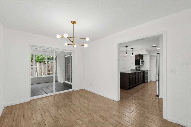 5 bedroom Single Family Residence at 714 Avenue O, Highland Estates, Winter Haven — photo 4