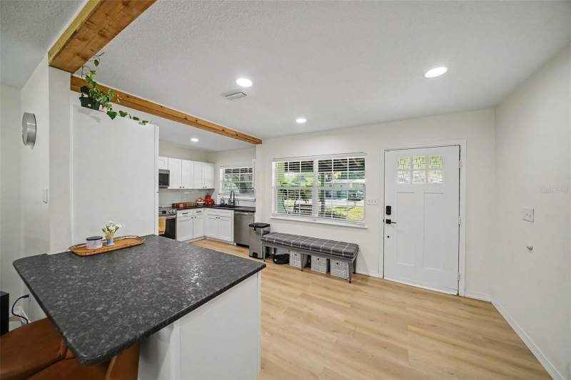 3 bedroom Single Family Residence at 4636 W Bay Court Avenue, Margaret Anne Sub Revised, Tampa — photo 5