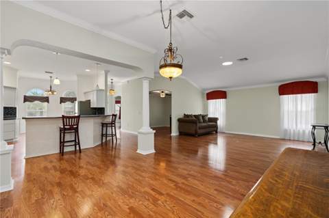 556 Kingston Way, The Villages FL - photo 10 of 38