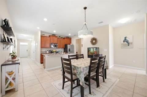 11767 Lake Boulevard, New Port Richey FL - photo 11 of 38