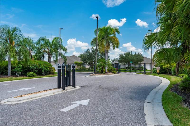 3 bedroom Villa at 3541 Lakewood Boulevard, Villas Of Sabal Trace Ph 2, North Port — photo 3