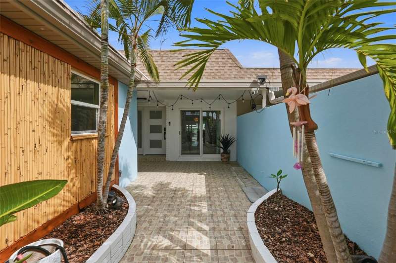 2 bedroom Villa at 573 Boca Ciega Point Boulevard, Boca Ciega Point East, St Petersburg — photo 4