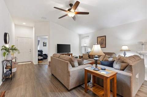 798 Millhorn Loop, The Villages FL - photo 7 of 37