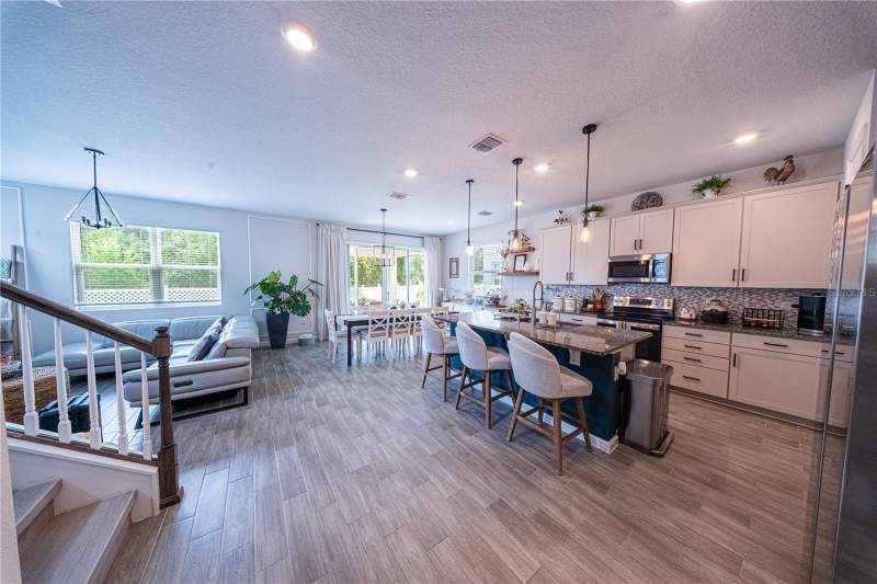 5 bedroom Single Family Residence at 4210 Southern Vista Loop, Southern Pines Ph 5, St Cloud — photo 5