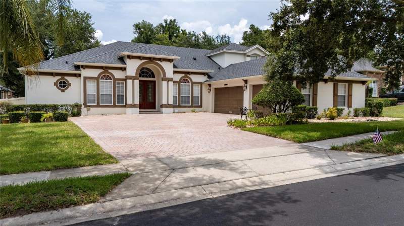 6230 BORDEAUX CIRCLE home for sale in Buckingham Estates