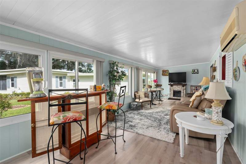 2 bedroom Manufactured Home at 4 Gallinule Court, Harbor Oaks Homeowners Cooperative Sub, Fruitland Park — photo 3