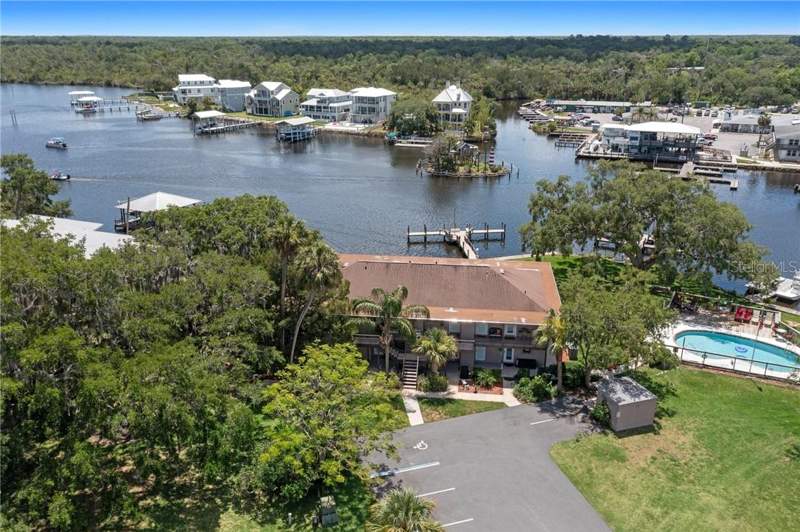 1 bedroom Condominium at 5215 S Swiftwater Way #3, Homosassa, Homosassa — photo 4