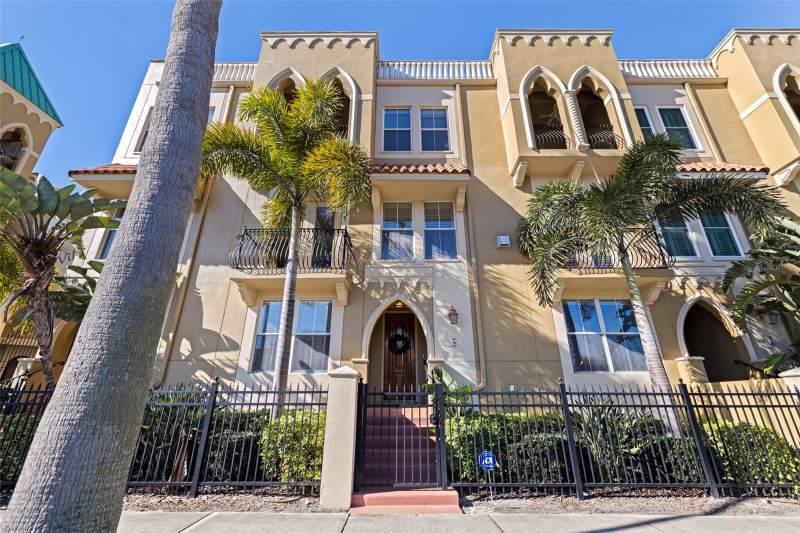 4 bedroom Townhouse at 114 E Davis Boulevard #4, Villa Del Mare Townhomes, Tampa — photo 3