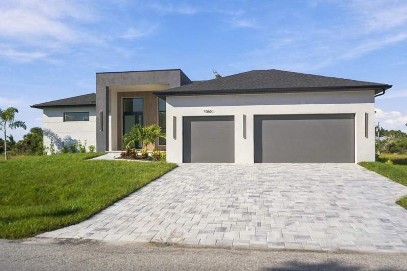 3 bedroom Single Family Residence at 10860 McAlester Circle, Port Charlotte Sec 03E, Port Charlotte — photo 5