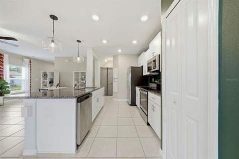 6298 Bar S Bar Trail, Zephyrhills FL - photo 12 of 50