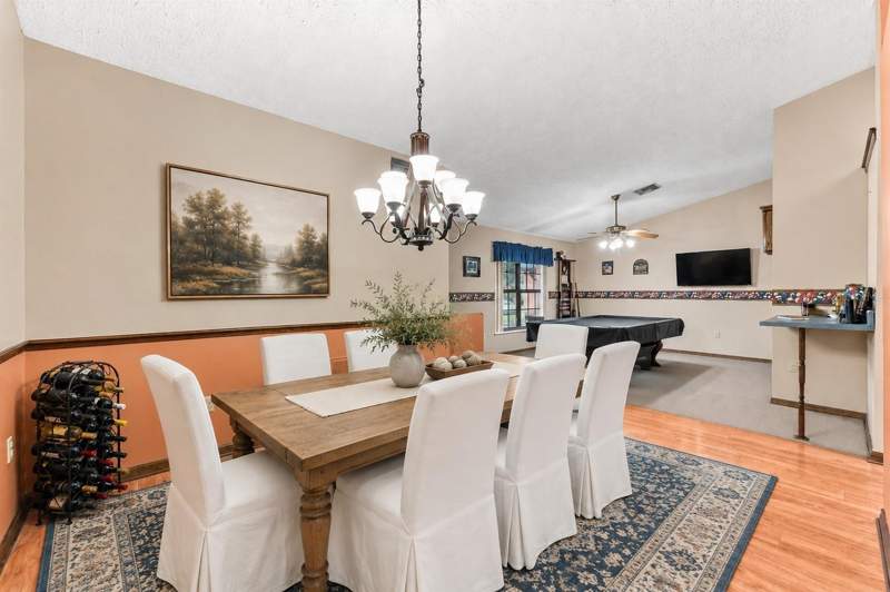 5 bedroom Single Family Residence at 4289 Castle Avenue, Spring Hill, Spring Hill — photo 5