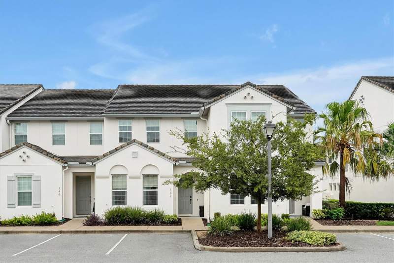 4 bedroom Single Family Residence at 142 Captiva Drive, Festival Ph 1, Davenport — photo 2