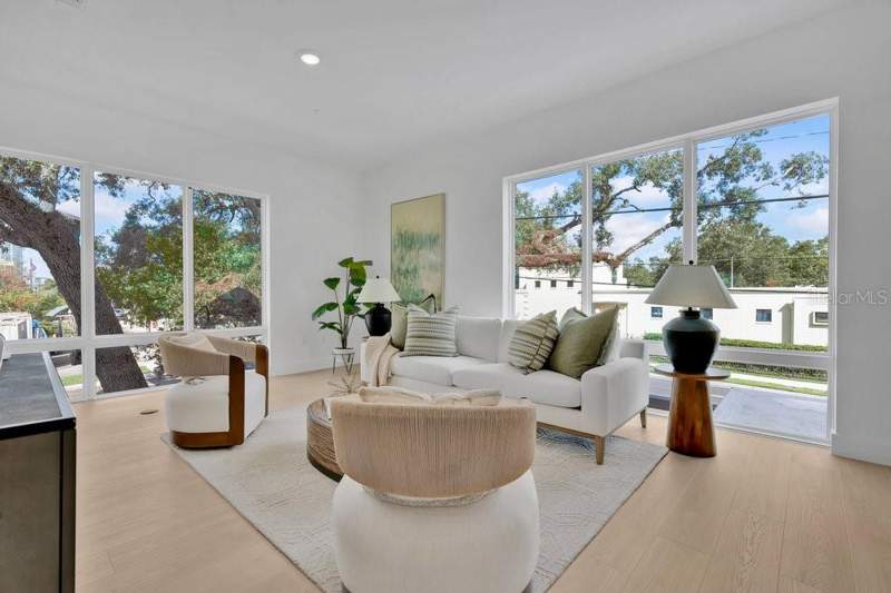 3 bedroom Townhouse at 1010 E Robinson Street, Vilasa Thornton Park, Orlando — photo 3
