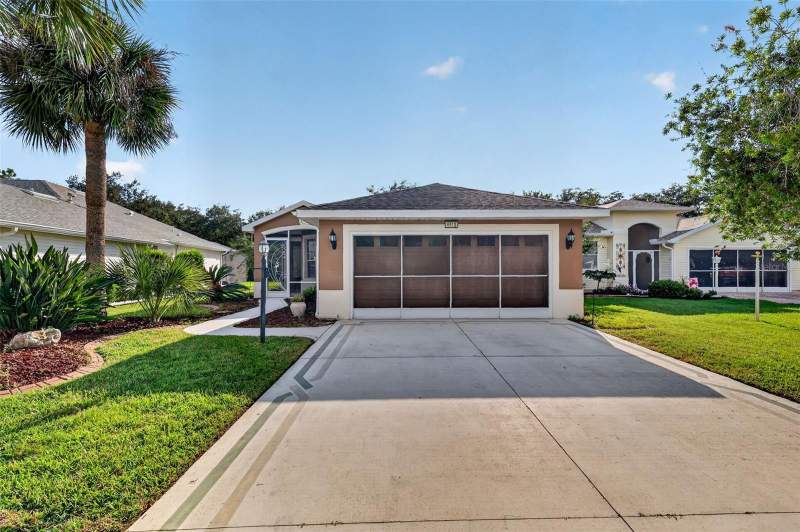 3 bedroom Single Family Residence at 4512 Inverness Drive, Royal Highlands Ph 01D, Leesburg — photo 2