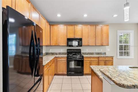 5906 Beaconpark Street, Lithia FL - photo 22 of 81
