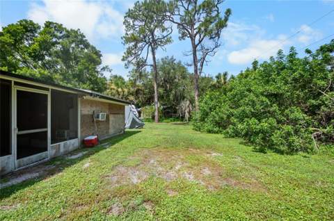 340 Timbruce Lane, Port Charlotte FL - photo 23 of 34