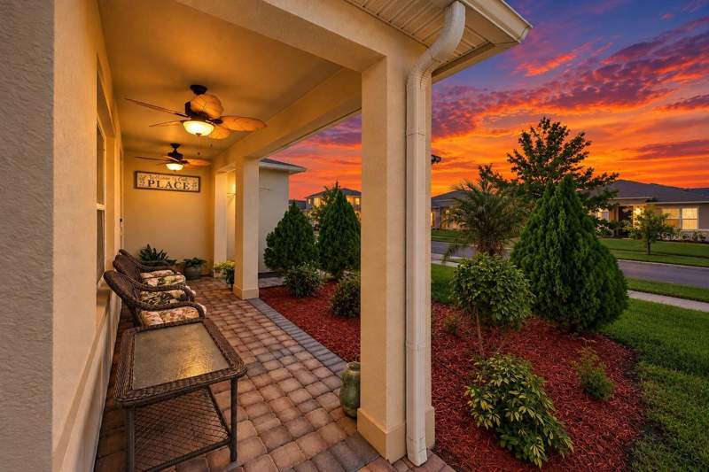5 bedroom Single Family Residence at 1894 Cassidy Knoll Drive, Kindred Ph 1E, Kissimmee — photo 4