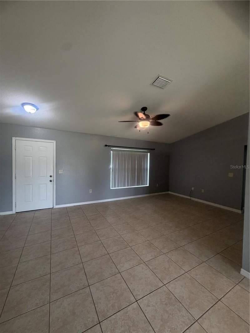 3 bedroom Single Family Residence at 61 Walnut Drive, Silver Spgs Shores Un 24, Ocala — photo 2