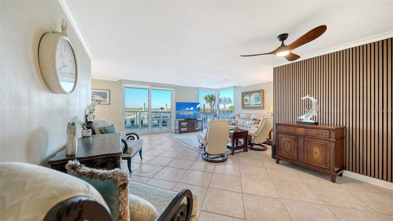 2 bedroom Condominium at 2425 Gulf Of Mexico Drive #1E, Sea Gate Club, Longboat Key — photo 2