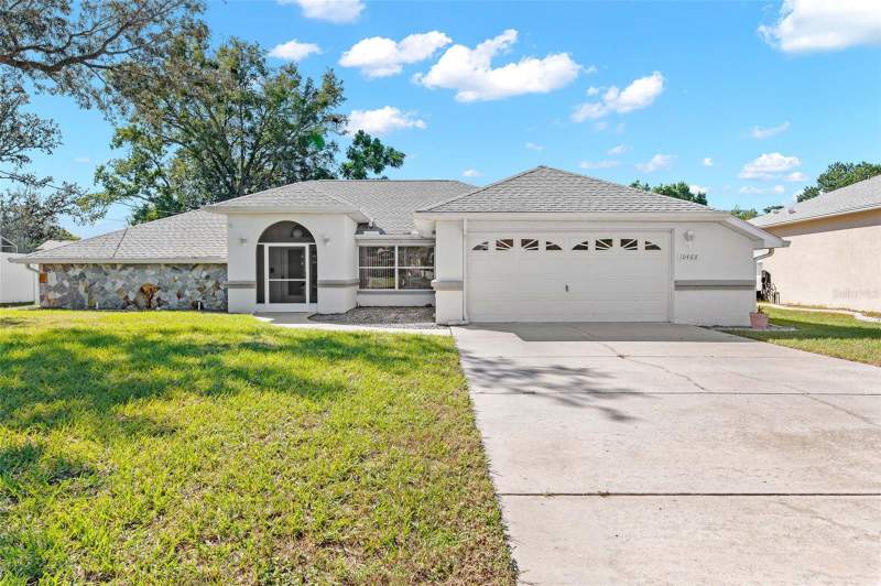 3 bedroom Single Family Residence at 10460 Utah Street, Spring Hill, Spring Hill — photo 4