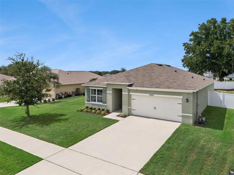 3 bedroom Single Family Residence at 1869 SUNSET RIDGE DRIVE, DUKES LAKE PH IV, MASCOTTE — photo 2