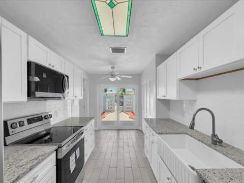 295 Boca Ciega Point Boulevard, St Petersburg FL - photo 11 of 54