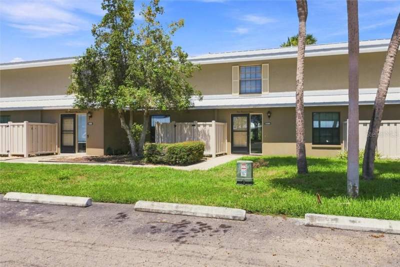 2 bedroom Condominium at 11555 W Bayshore Drive #112, Crystal River, Crystal River — photo 2