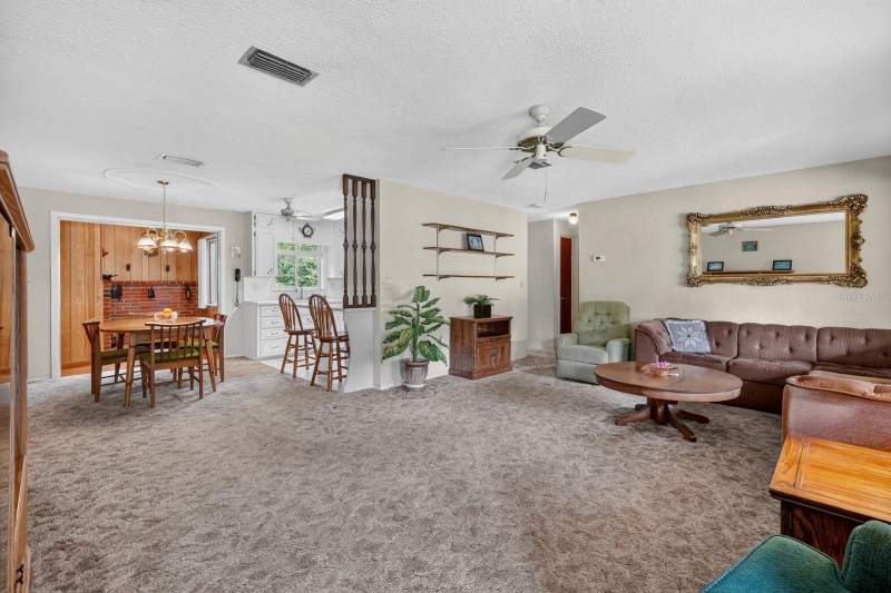 3 bedroom Single Family Residence at 2152 Swoope Drive, Corbin Park Unit 03, New Smyrna Beach — photo 4
