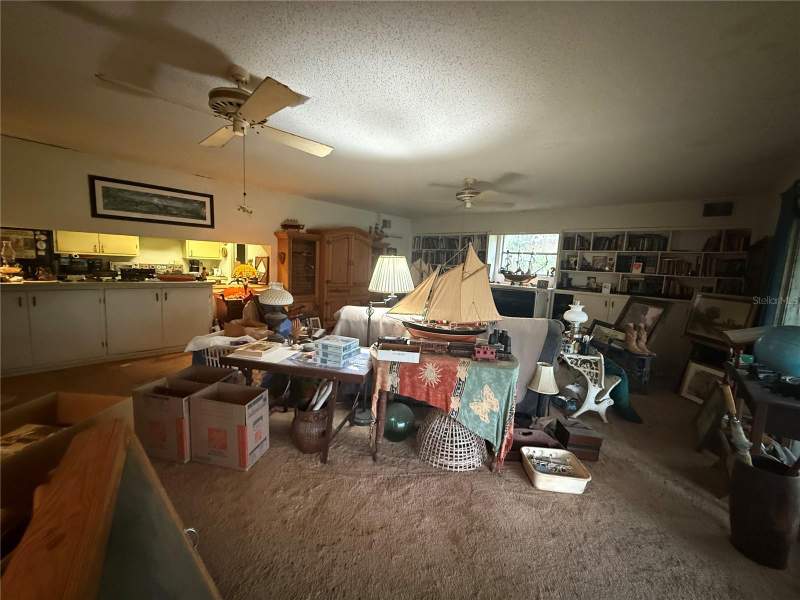 3 bedroom Single Family Residence at 37315 Beach Drive, Silver Lake Park, Umatilla — photo 3