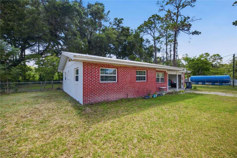 3 bedroom Single Family Residence at 3416 NE 22nd Court, Sun Ray Estates, Ocala — photo 2