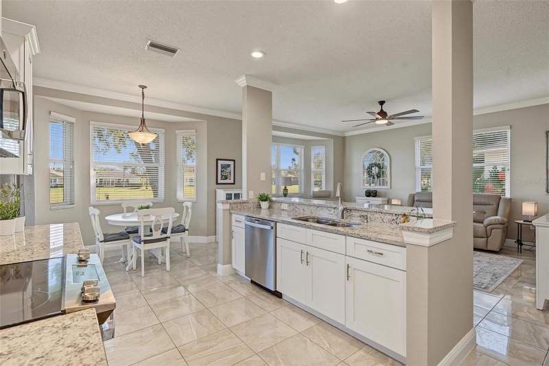 3 bedroom Single Family Residence at 1929 Westerham Loop, Heritage Spgs Village 19, Trinity — photo 5