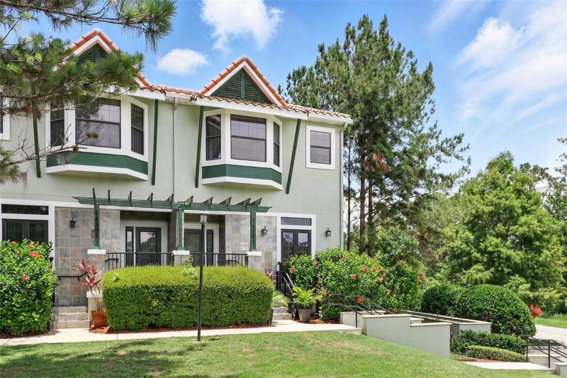 4 bedroom Townhouse at 14501 Damai Lane, Enchanted Garden, Orlando — photo 2