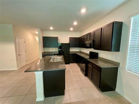 1720 Hubbell Road, Wesley Chapel FL - photo 7 of 36