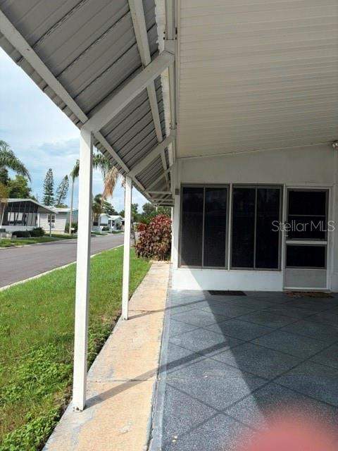 2 bedroom Mobile Home at 10493 Peaceful Drive, Largo, Largo — photo 5