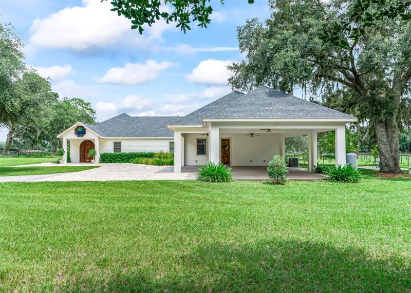 4 bedroom Single Family Residence at 402 SW 127th Place, Ocala, Ocala — photo 5