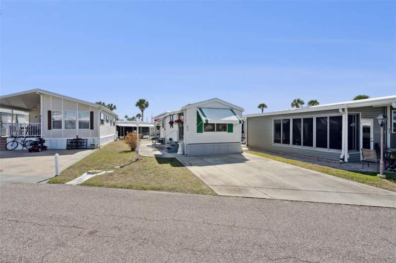 1 bedroom Manufactured Home at 9000 US Highyway 192 #652, Outdoor Resorts At Orlando, Clermont — photo 3
