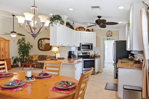 7621 Quinto Drive, Sarasota FL - photo 19 of 84