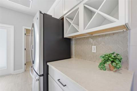 9533 SW 66th Lane, Gainesville FL - photo 10 of 36