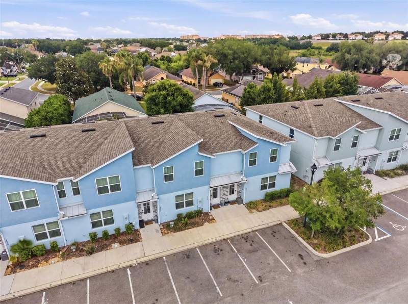 4 bedroom Townhouse at 7997 FORMOSA VALLEY PLACE, FORMOSA VALLEY, KISSIMMEE — photo 2