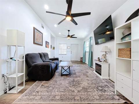 7110 S Mascotte Street, Tampa FL - photo 9 of 40