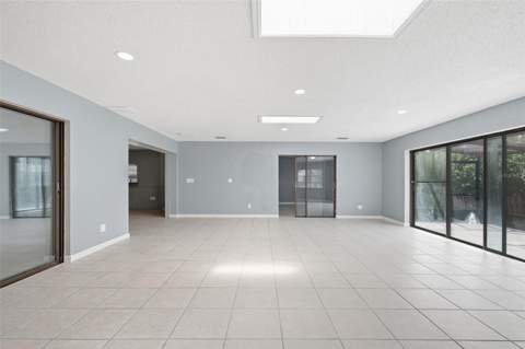 7010 Southwind Drive, Hudson FL - photo 15 of 39