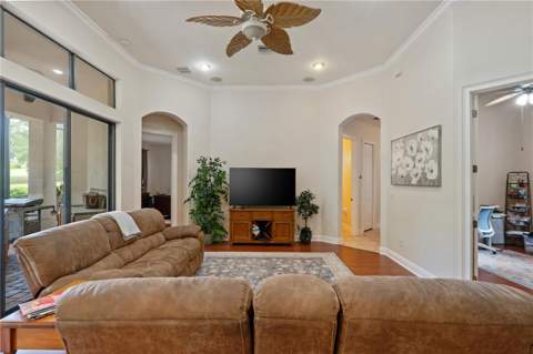 5204 Greens Drive, Lady Lake FL - photo 16 of 55