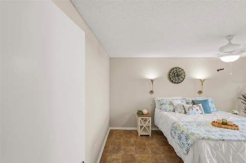 481 Hildalgo Drive, The Villages FL - photo 12 of 26