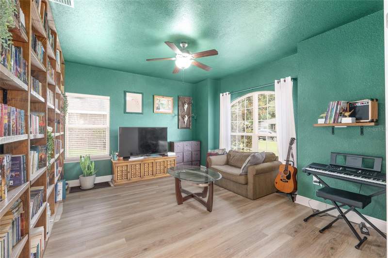 4 bedroom Single Family Residence at 6746 SE 12th Place, Deer Path Ph 3 A Sub, Ocala — photo 3