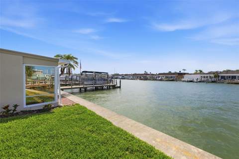 594 Boca Ciega Point Boulevard, St Petersburg FL - photo 8 of 53