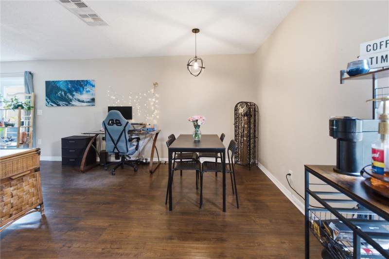 2 bedroom Condominium at 12414 Touchton Drive #100, Oak Bridge Run A Condo, Tampa — photo 5